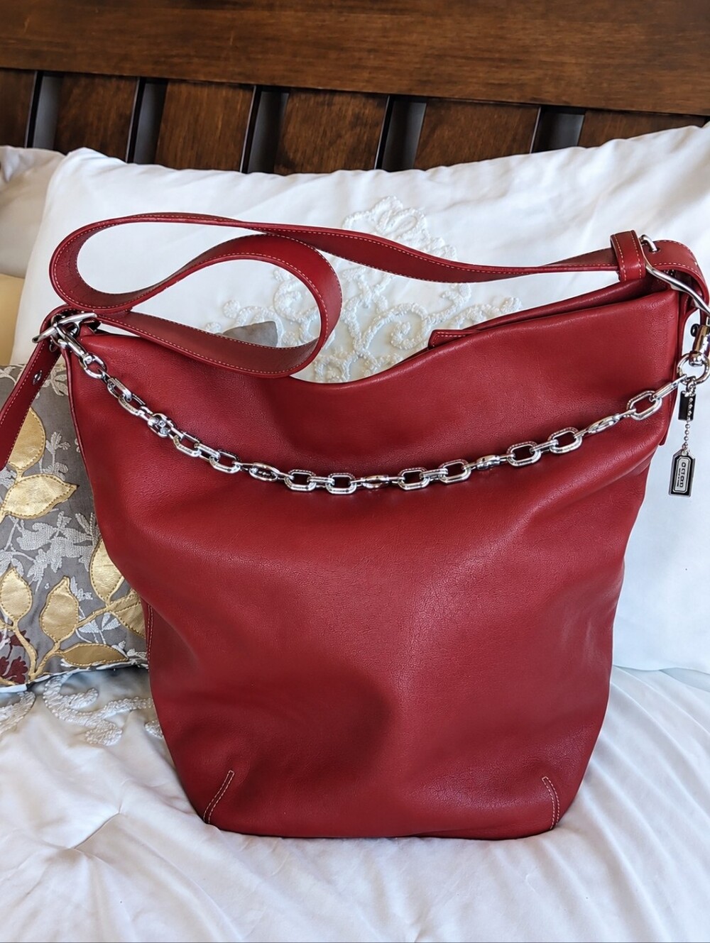 Coach Legacy "Duffle Sac" Y2K Red Leather Large Shoulder HOBO Bag ♥️ Bling Chain
